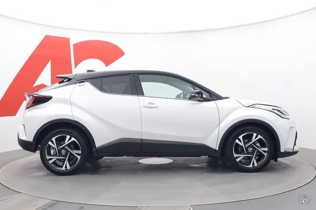 Toyota C-HR 1,8 Hybrid Intense Business Image 6